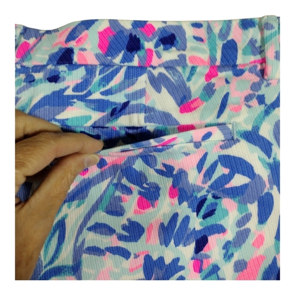 Lilly Pulitzer Callahan Short with Lace Breakwater T‎ Party Wave - Picture 6 of 14